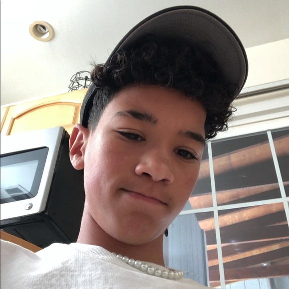 Meet your Posher, Felipe - Picture 1 of 1